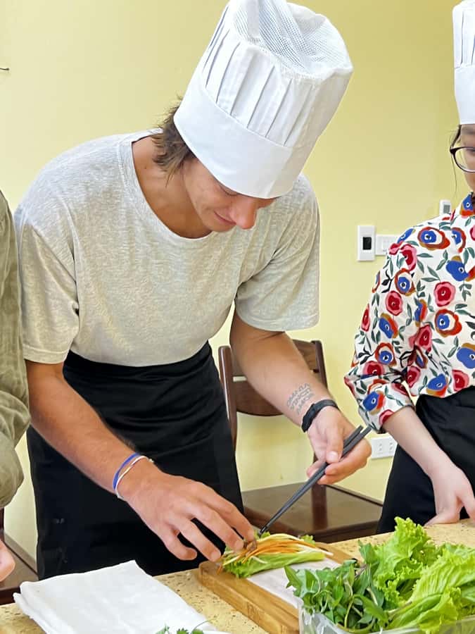 Hanoi: Maya Traditional Cooking Class & Market Tour - Price and Time: What You Really Get for $22