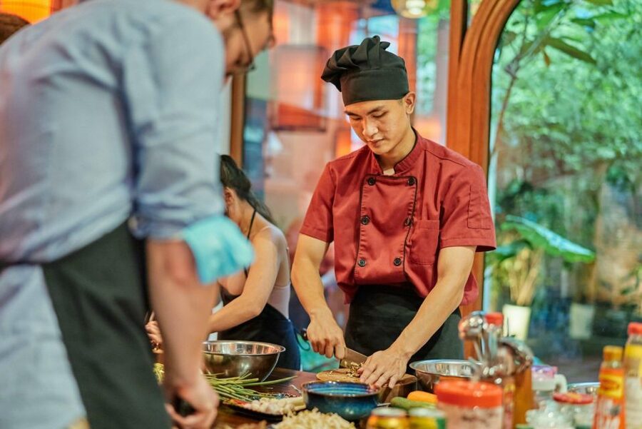 Hanoi’s Culinary: Authentic Cooking Class and Local Market - Dong Bac market walk: why it matters (and what to look for)