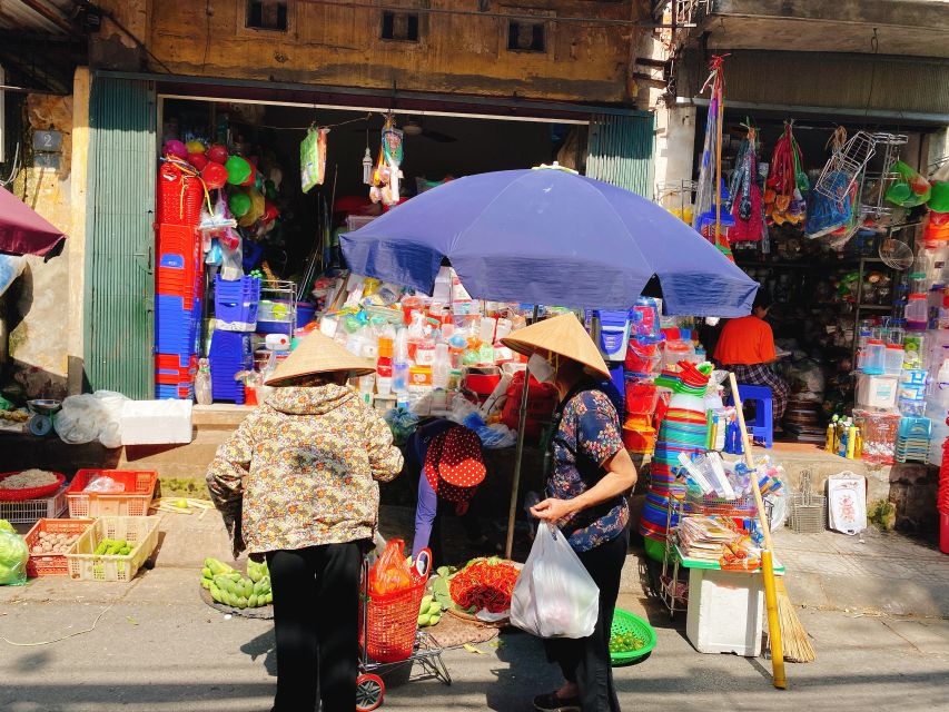 Hanoi: Vegan Vietnamese Cooking Class in a Local Villa - The market tour: where your vegan ingredient choices start