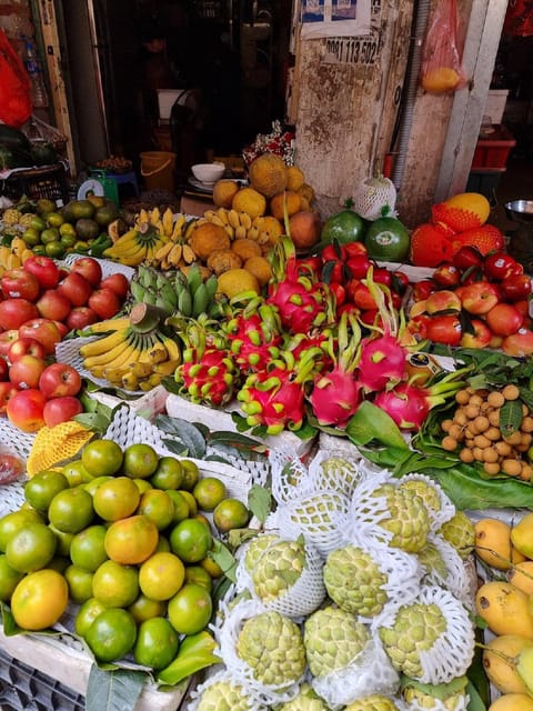 HCMc:Vietnamese Cooking Class with Local market tour & Meal - Cooking time: how you go from ingredients to Vietnamese dishes