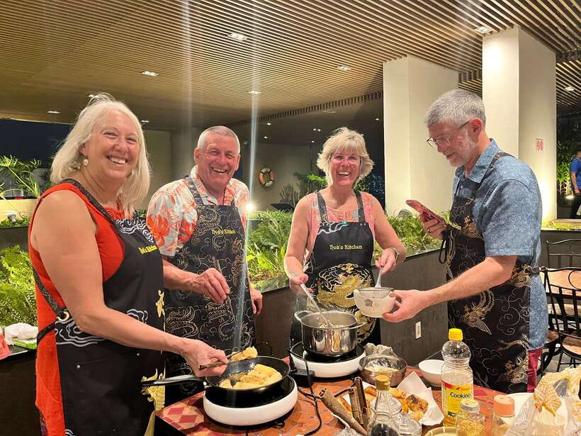Ho Chi Minh City: Vietnamese Homestyle Cooking Class - Getting there without stress: District 4 meeting point and no pickup