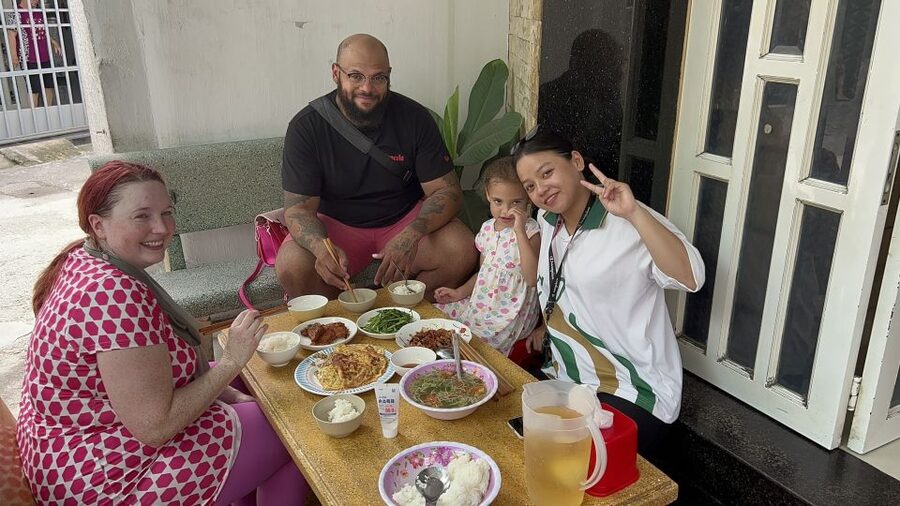Ho Chi Minh: Local Cooking Class At Auntie's Home - Photos, conical hat, and the neighborhood pace