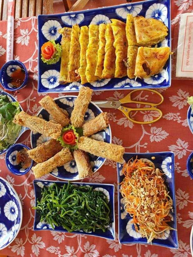 Hoi An: Basket Boat Ride, Cooking Class by Hangcoconut - Food, Vegetarian Options, and Allergies: What You Can Plan For