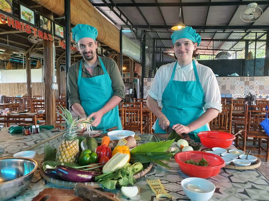 Hoi An Cooking Class With Market and Bamboo Basket Boat Tour - Should You Book This Hoi An Cooking Class Combo?