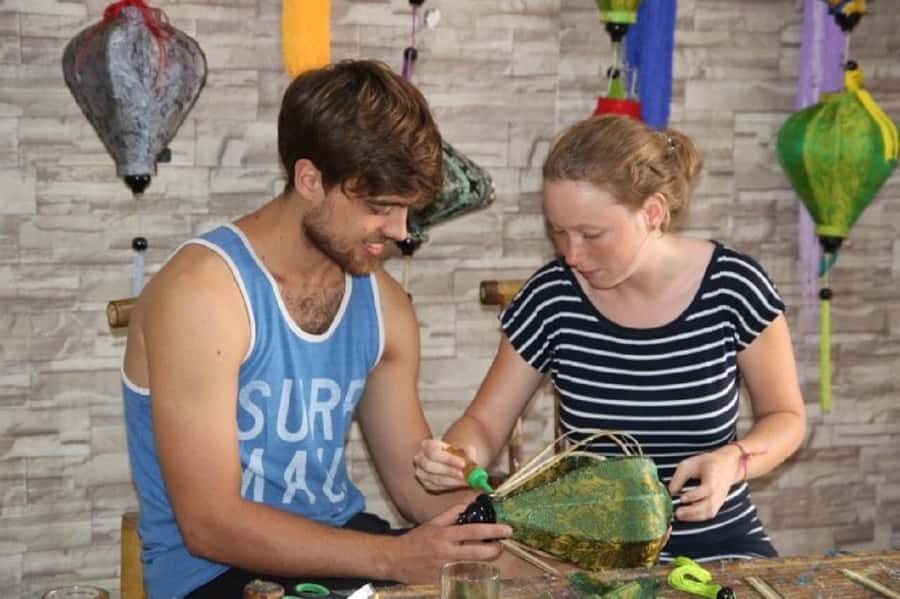 Hoi An / Da Nang: Lantern, Basket Boat & Cooking Class - Lantern-making: create your own Hoi An souvenir