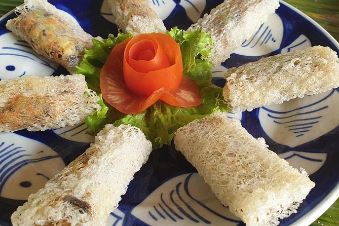 Hoi An/Da Nang: Vegetarian Cooking Class & Basket Boat Ride - Crab fishing in the canals: fun, hands-on, and a little messy