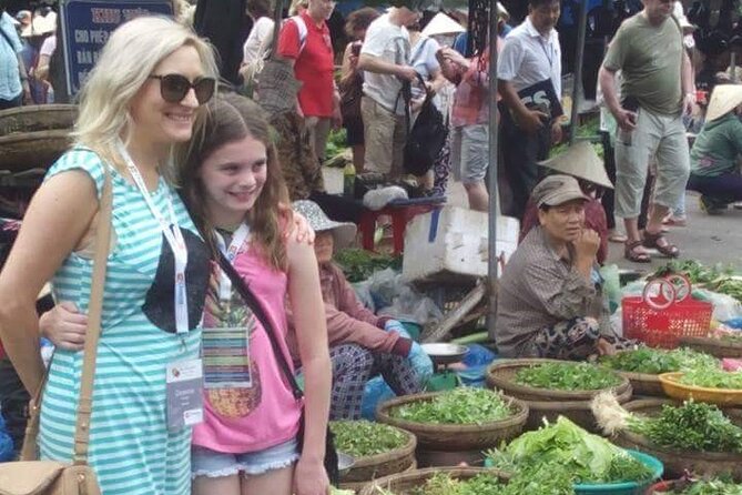 Hoi An Eco Tour & Cooking Class ( local market ,basket boat ,fishing,cooking ) - 11:15 AM Welcome at the Restaurant: A Quick Reset