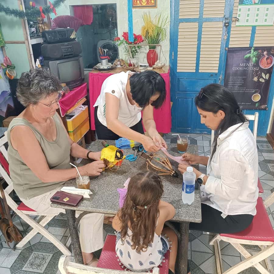 Hoi An : Lantern Making & Cooking Class With Local Family - Logistics that matter: meeting point, pacing, and what to wear