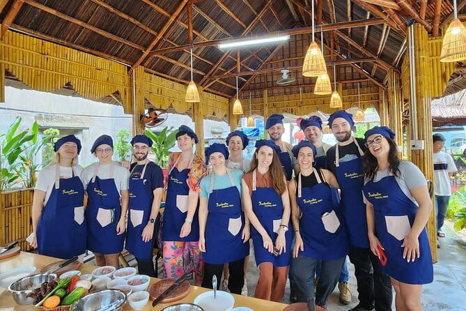 Hoi An Private Seafood Cooking Class/Oyster Cooking Experience - The Coconut-Forest Kitchen Where Seafood Gets Serious