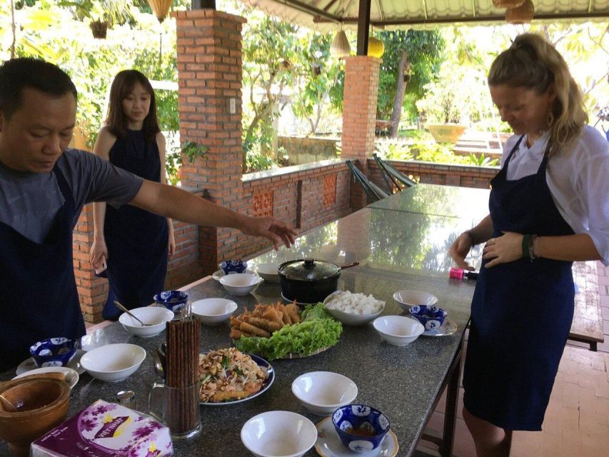Hoi An: Traditional Cooking Class & meal with Local Family - Group Tour Reality: Small Groups, Shared Kitchens, and How to Make It Work