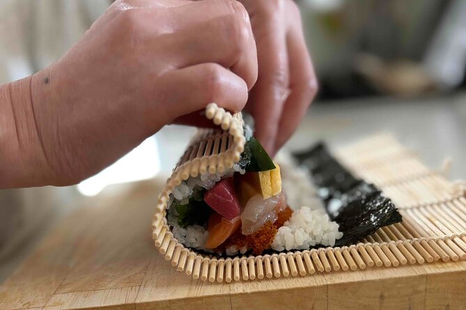 Hokkaido Seafood Sushi Rolls Experience with Matcha, in Sapporo - Key Highlights (Quick Hits)