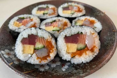 Hokkaido Seafood Sushi Rolls Experience with Matcha, in Sapporo - The 10:00 Start: A Quick Welcome and Hokkaido Food Context