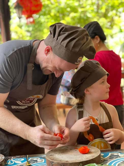 Hue City: Cyclo, Market Tour & Cooking Class at Madam Thu - What the Chef and Guide Teach You (And Why It Matters)