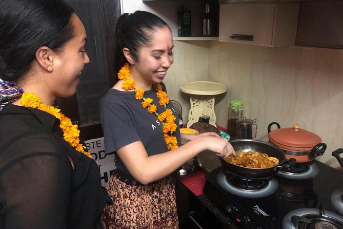 Interactive Cooking Class with a Local Family in Jaipur - The Cooking Lesson: North India Breads and Curries You Can Recreate