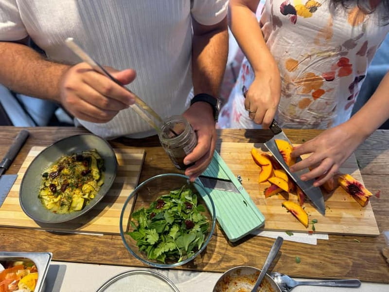 Istanbul: Turkish Cooking Class with a Professional Chef - From coffee meetup to studio kitchen: how the class starts