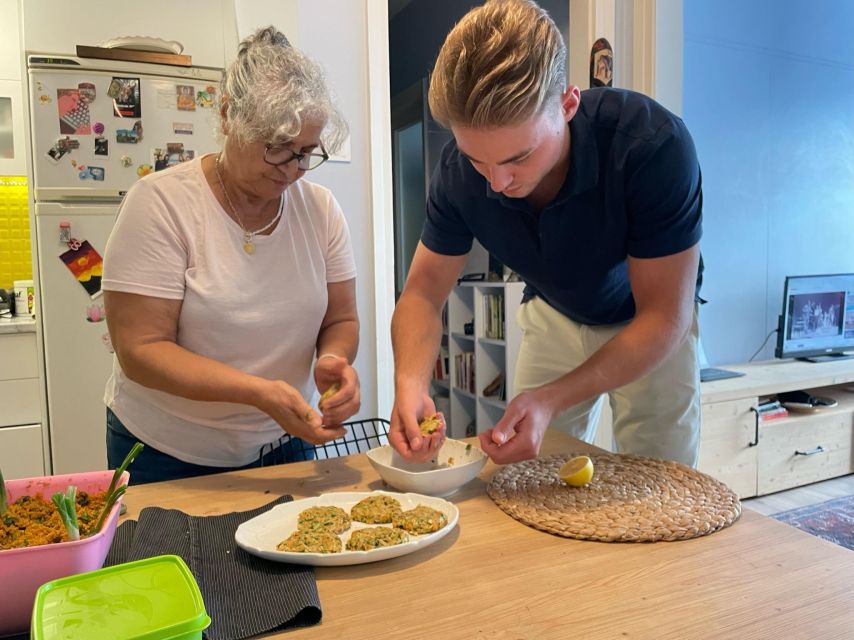 Istanbul: Vegan/Vegetarian Cooking Class with Locals at Home - More than dishes: how plant-based adaptation works in Turkish cooking
