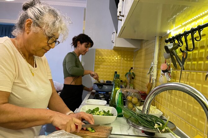 Istanbul Vegan/Vegeterian Cooking Class with Locals at Home - The Family Meal Session: Eating Like You Mean It