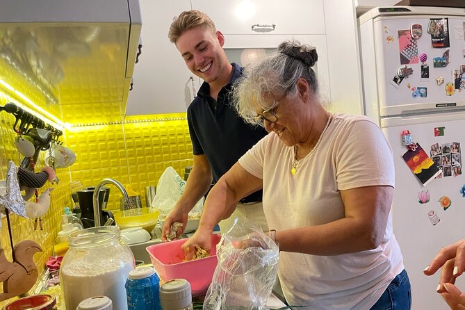 Istanbul Vegan/Vegeterian Cooking Class with Locals at Home - Group Size, Language, and Practical Expectations