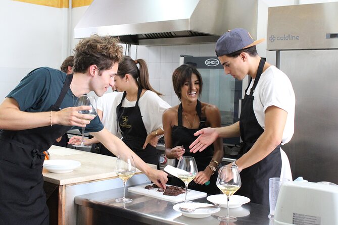 Italian Cooking Class and Wine Tasting in Tuscany - Key highlights at a glance