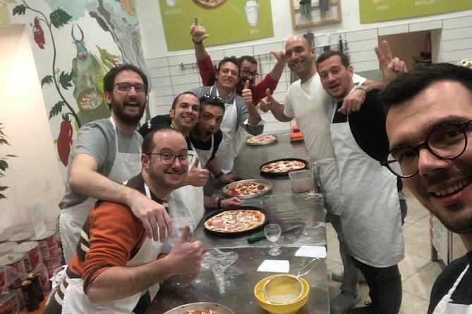 Italian Pizza Cooking Class with Chef Francesco in Padova - Chef Francesco at Italian Food Lab: A private class that feels personal