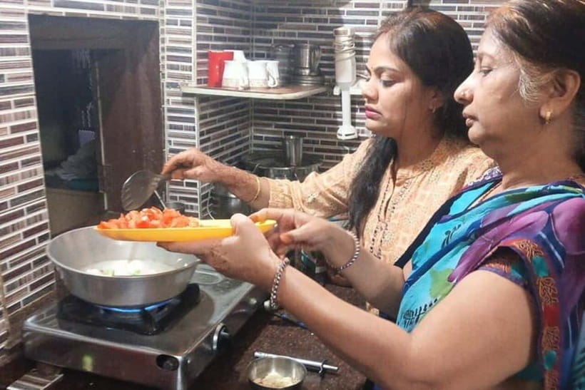 Jaipur: Cooking Class with a Local Family - The Core Cooking Skills: Chapatis and Vegetable Curries