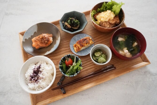 Japanese Home Cooking Class with Local Supermarket Visit - Key highlights at a glance