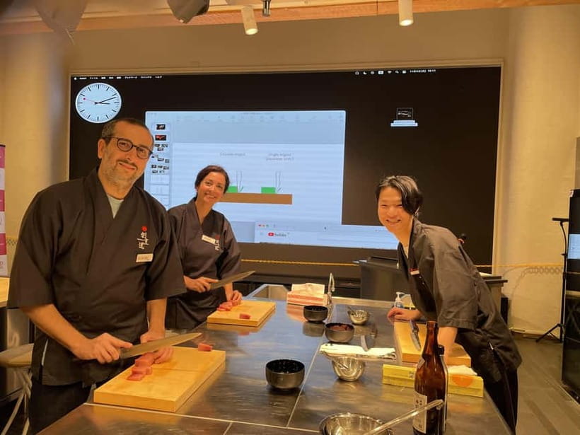 Japanese Knife Skills & Tuna Don/Sushi Workshop in Tokyo - Watching sashimi slicing first, then learning by doing