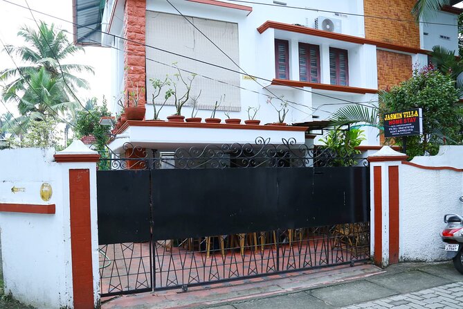 Jasmin Villa Homestay Cookery Class - Why the price feels fair at about $39.72