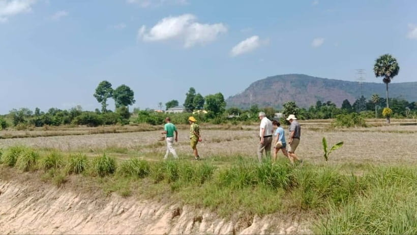 Kampot Countryside: Authentic Khmer Cooking Class - Your 3.5-hour flow: market, garden herbs, then four Khmer courses