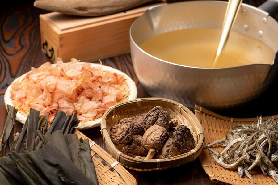 Kanazawa: Authentic Japanese Cooking and Sushi-Making Lesson - Knife Shopping for Duty-Free Prices (A Useful Bonus)