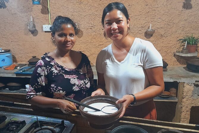 Kandy Village Cooking Class - The Kandy market tour: Buying ingredients the right way