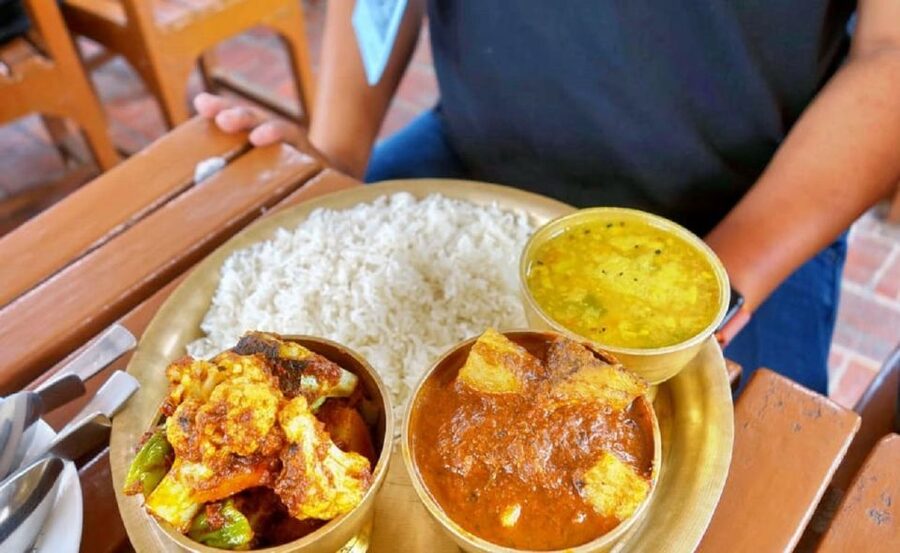 Kathmandu: Nepali Cooking Class with Hotel Pickup - Music, phrases, and the classroom vibe