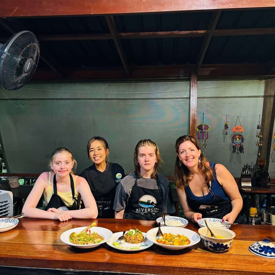 Khao Lak: Half-Day Cooking Class and Ingredient Hunt - Price and Value: What $72 Buys in Real Cooking Time