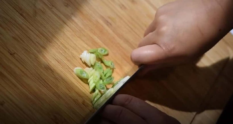 Khao Sok: Thai Cooking Class and Culinary Experience - What to bring (and what to skip) for a jungle kitchen
