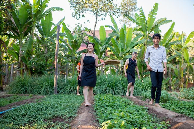 Khmer Cooking Class at a Local's Home in Krong Siem Reap - Inside the Kitchen Flow: From Prepping to Eating Together