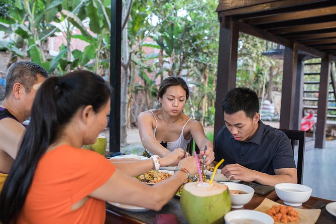 Khmer Cooking Class at a Local's Home in Krong Siem Reap - Garden, Mushrooms, and the Crocodile Farm Add-On