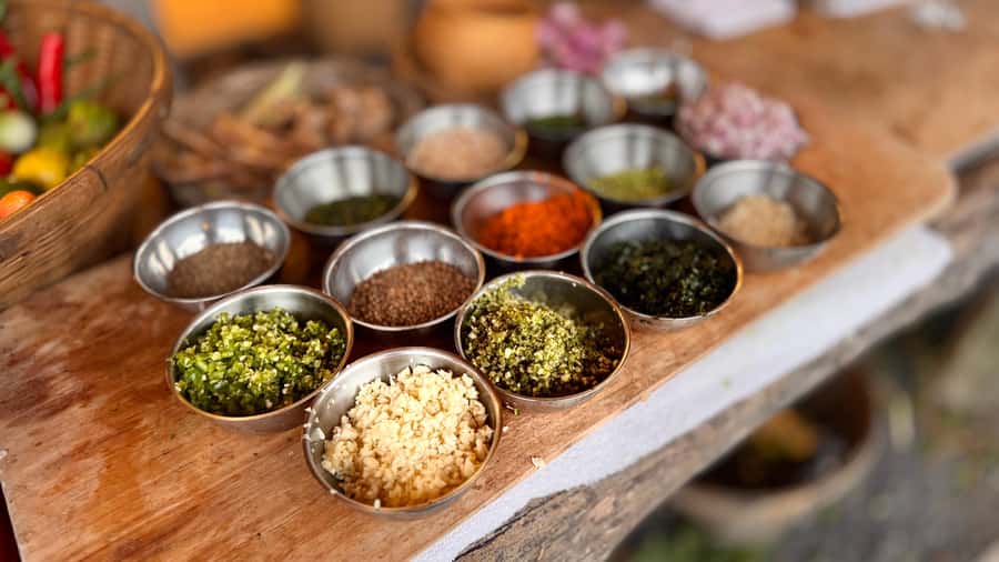 Koh Samui: Evening Thai Cooking Class with Organic Garden - How the class builds a menu around allergies and preferences