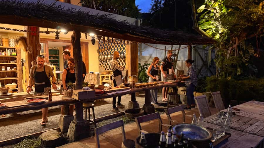 Koh Samui: Evening Thai Cooking Class with Organic Garden - Comfort, shoes, and practical tips that actually help