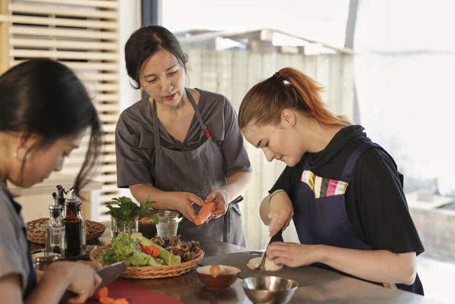 Korean Premium & Original Cooking Class Experience in Hanok - Price and Value: Is $84 Worth It?