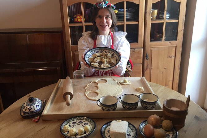 Krakow Pierogi Cooking Class with Market Visit & Home-Cooked Meal - Market Visit: Where the Pierogi Really Begin