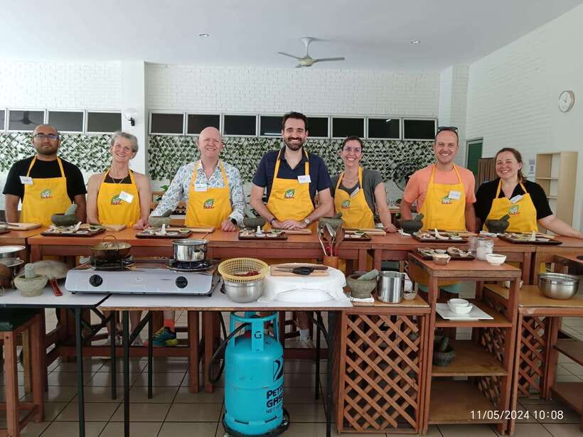 Kuala Lumpur: Malaysian Cooking Class with Market Tour - TTDI Wet Market First Thing: How You Get Better at Cooking