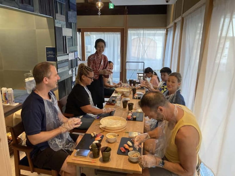 Kyoto: Authentic Sushi Making Cooking Lesson - Who This Kyoto Sushi Workshop Fits Best