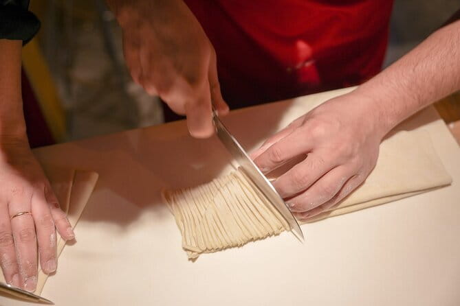 Kyoto Ramen and Gyoza Cooking Class with Professional Chefs - Who should book this class, and who might skip it
