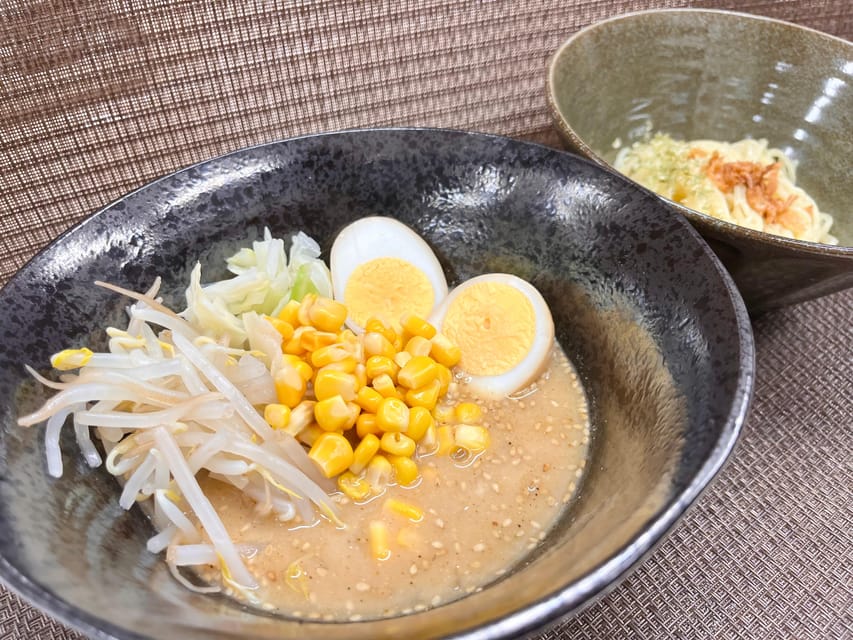 Kyoto: Ramen, Gyoza, and Onigiri Cooking Class - The Classroom Setup: Small Group, English Support, Real Station Flow