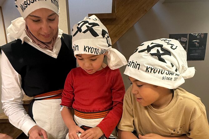 Kyoto Ramen Spoon Painting & Michelin Cooking Class - Practical Tips to Make It Go Smoothly
