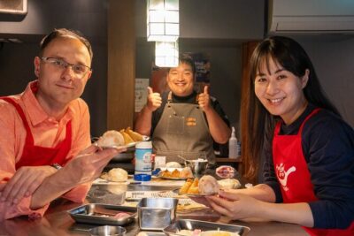 Kyoto Udon and Tempura Cooking Class with Professional Chefs - Onigiri and inari sushi: rice shapes you can repeat at home