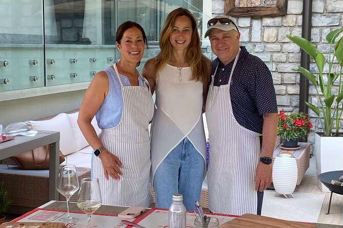 Lake Como Exclusive Cooking Class Experience - Eat what you cook: wine and the satisfaction of a finished meal