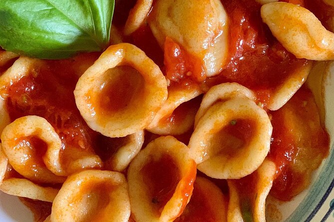 Lecce Hands-on Home Cooking Class: Craft Orecchiette & Savor Wine - Starting near Porta Napoli and settling into the old town mood