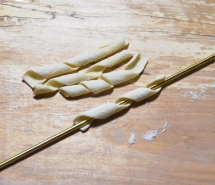 Lecce Home Cooking Class: Craft Orecchiette & Savor Wine - Key Things You’ll Notice in This Lecce Cooking Class
