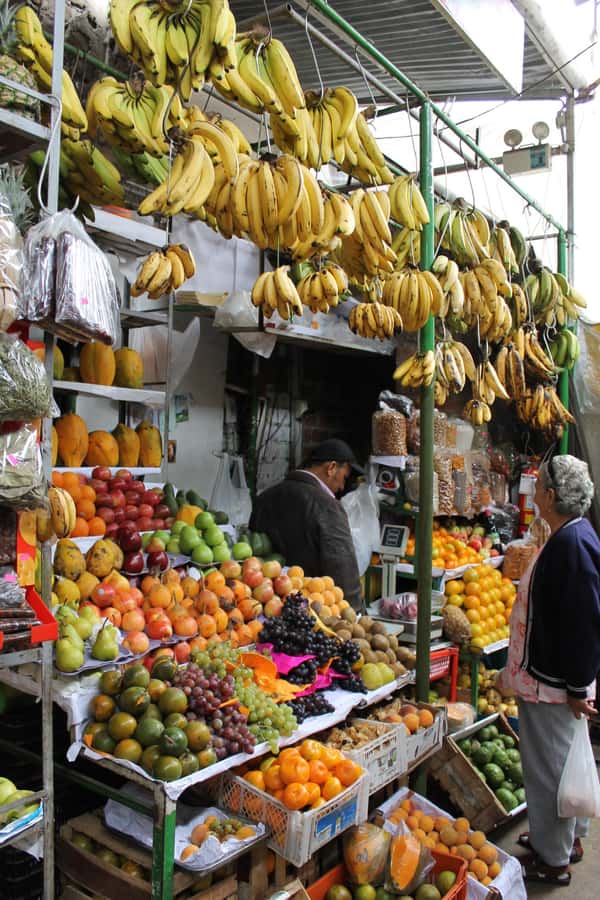 Lima: Market Tour, 35 Fruits Tasting & Cooking Class - Pisco sour and the Peruvian cuisine intro: setting up your meal